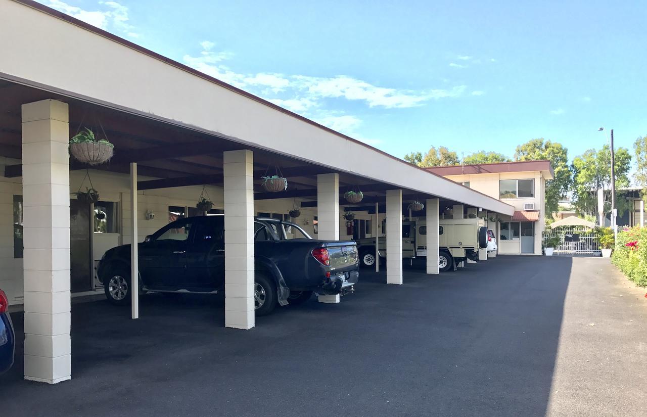 Cairns Motor Inn Exterior photo